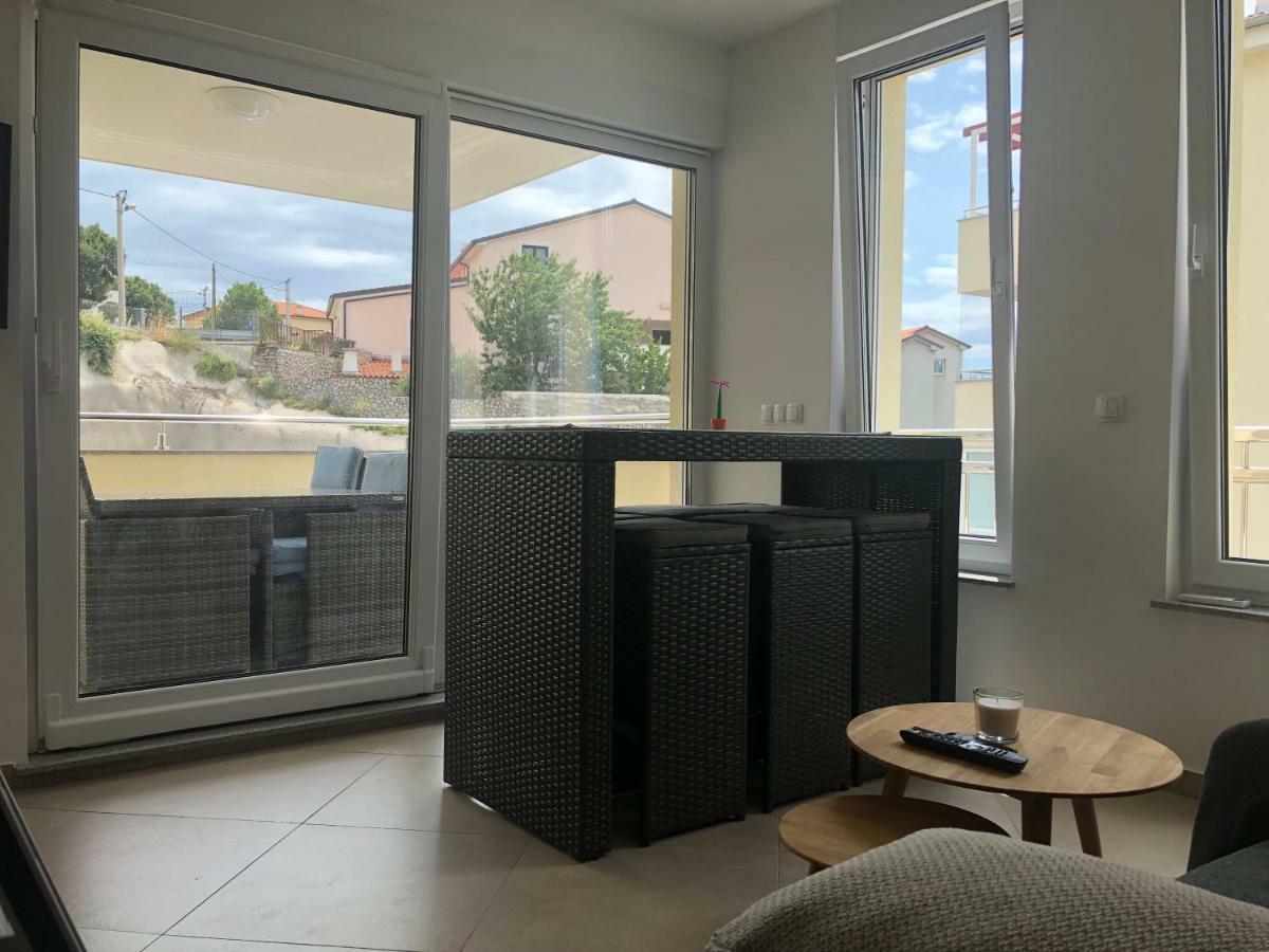 Apartment Zeljkica - Villa Sunce Senj  Bagian luar foto