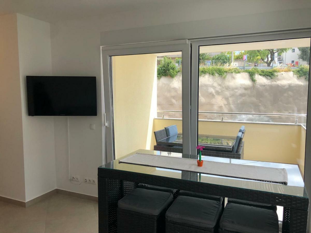 Apartment Zeljkica - Villa Sunce Senj  Bagian luar foto